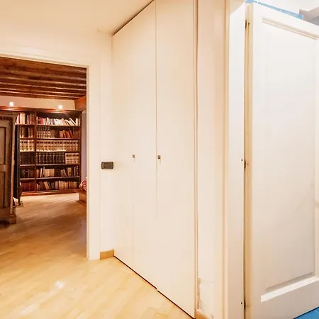 Live - Luxury Pantheon View Рим